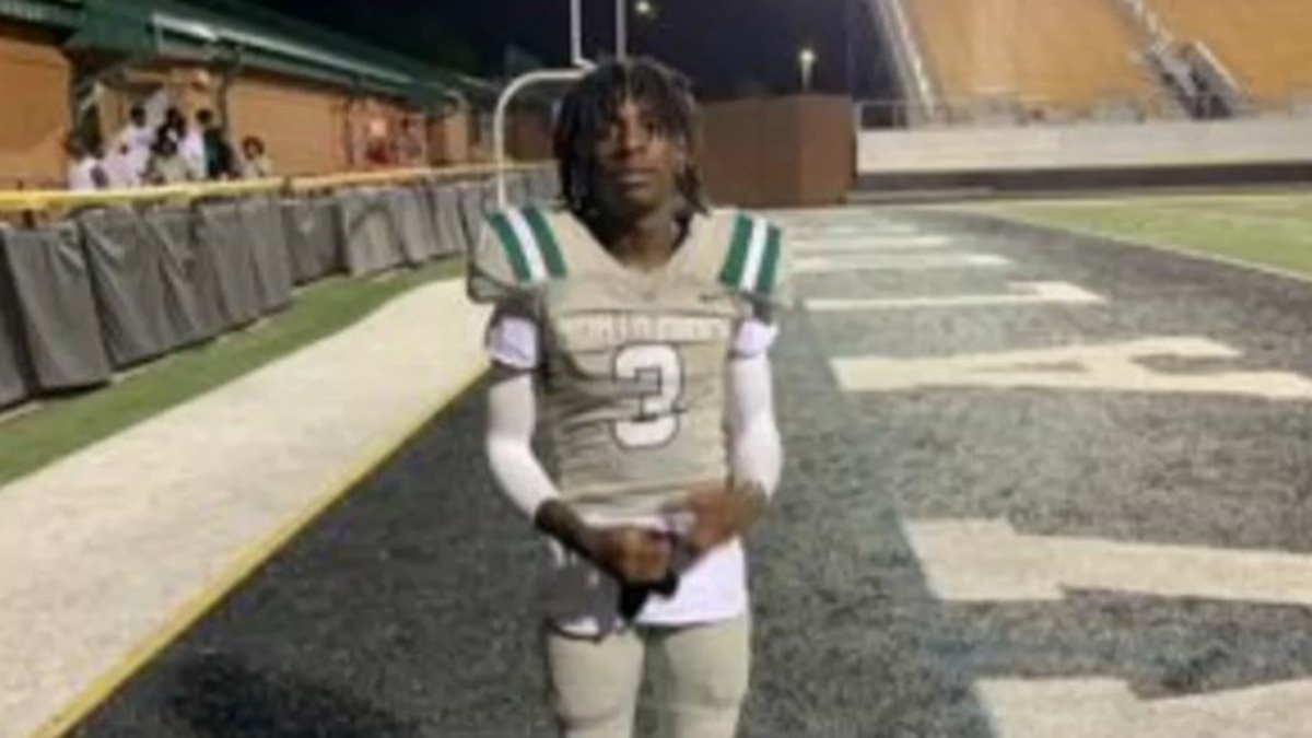 Teen Arrested After High School Football Star Killed in NE Miami-Dade ...