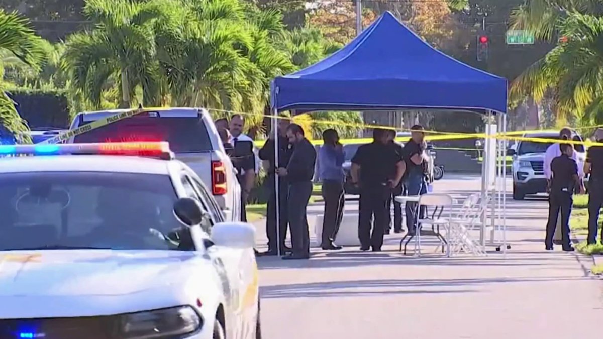 Miami-Dade Cop Shot by Ex-Miami-Dade Schools Police Officer in Hialeah ...