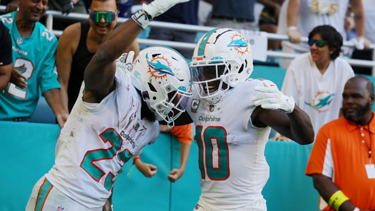 what time are the miami dolphins playing tomorrow