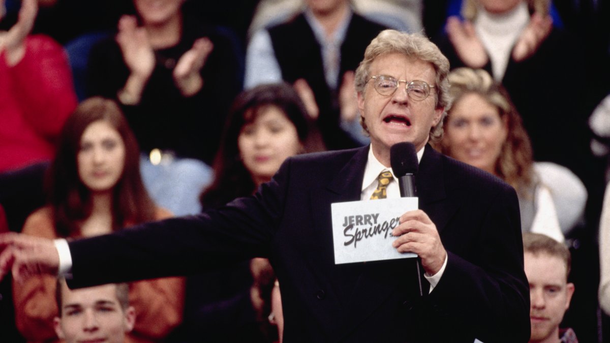 Why Jerry Springer Is Apologizing for ‘The Jerry Springer Show’