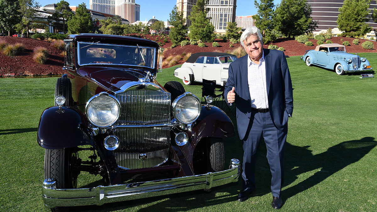 Jay Leno Suffers Burns to Confront, Cancels Appearances Jay Leno Suffers Burns to Confront, Cancels Appearances