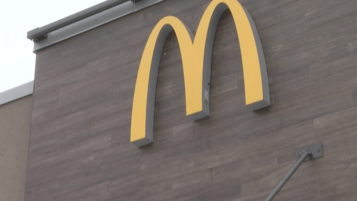Mom Gives Birth to Little Girl in McDonald's Bathroom – NBC 6 South Florida - Vimarsana News