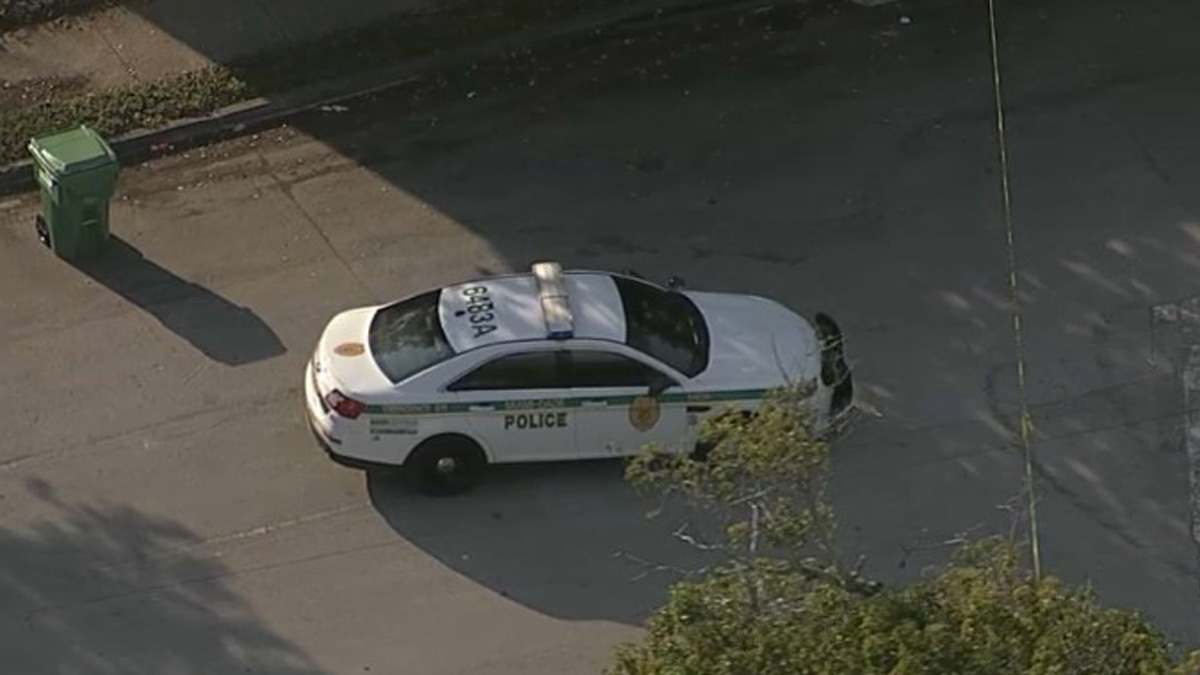 Gunmen Sought After 2 Women Shot in Car in Northeast Miami-Dade