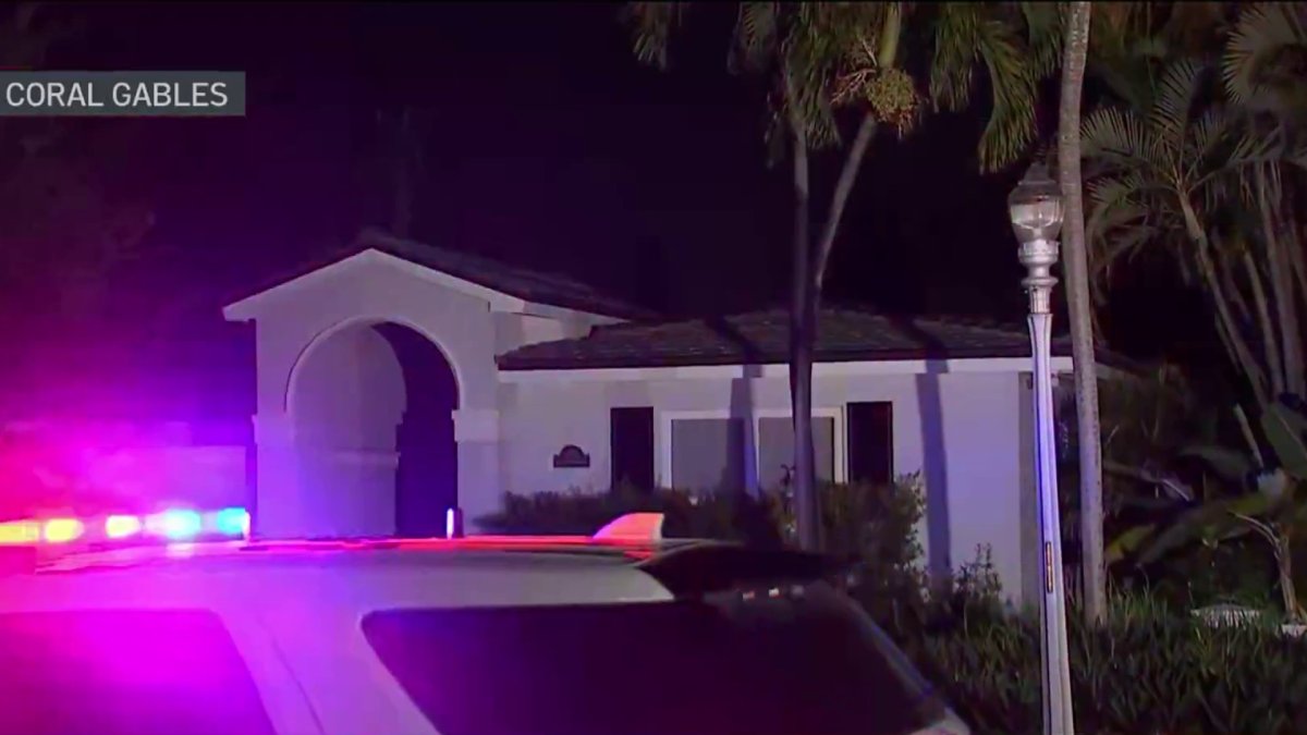 Heavy Police Presence Remains Outside Coral Gables Home Nbc 6 South Florida