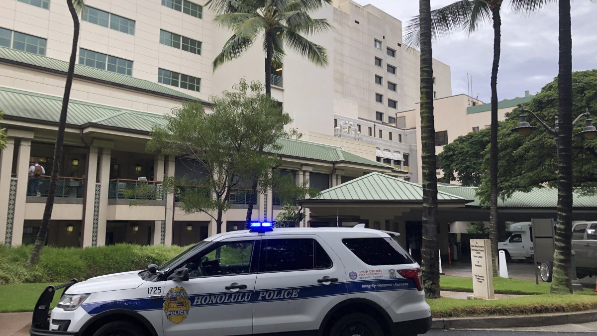 Dozens Injured After Severe Turbulence on Hawaiian Airlines Flight to