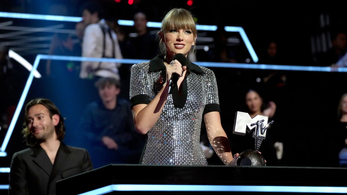 Taylor Swift Followers Sue Ticketmaster Subsequent Fumbled Presale