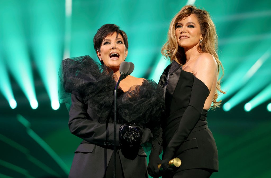 Khloe Kardashian Almost Missed Her Get at 2022 People’s Choice Awards