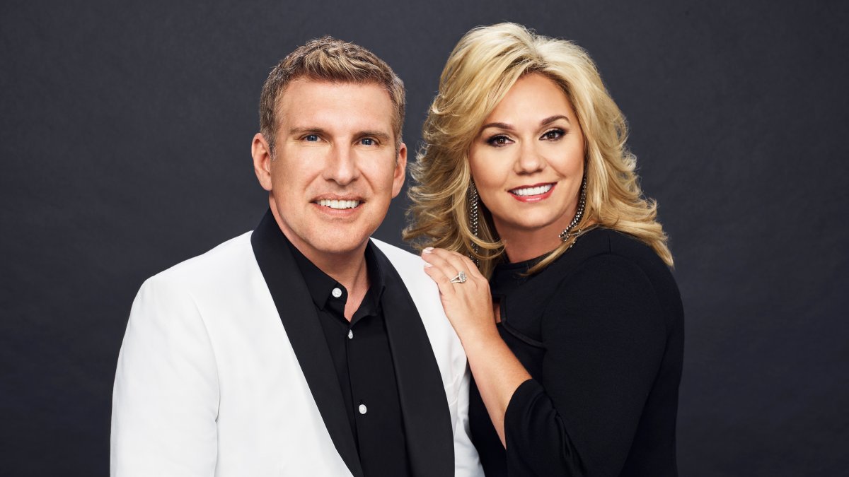 Julie Chrisley States She ‘Worries All the Time’ in 1st Podcast Episode Due to the fact Sentencing