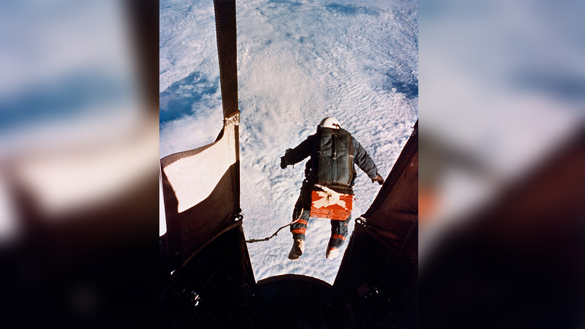 Florida Native Joseph Kittinger, Who Set Longtime Parachute Record