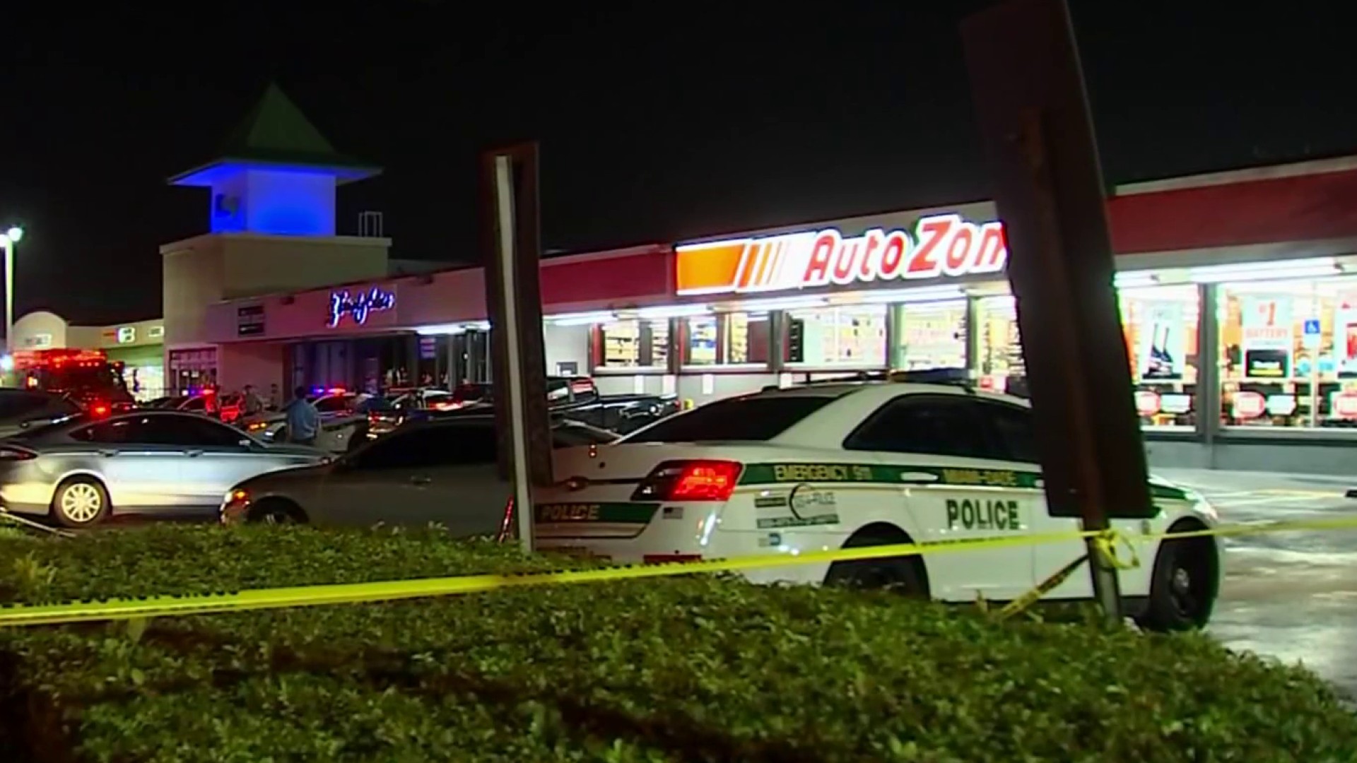 ‘Unruly' Man at AutoZone Dies After Being Handcuffed: Miami-Dade Police