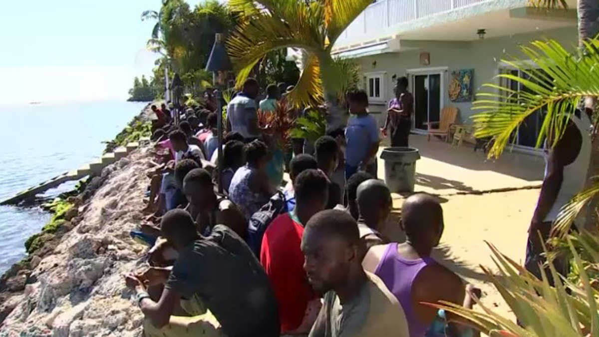 Around 200 Migrants Gather on Key Largo After Boat Runs Aground