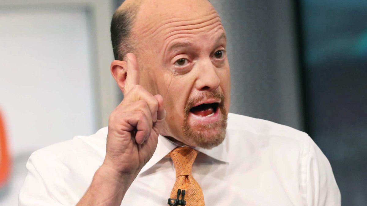 Charts Suggest the S&P 500 Is Nearing a 'Decisive' Moment, Jim Cramer Says – NBC 6 South Florida - Vimarsana News