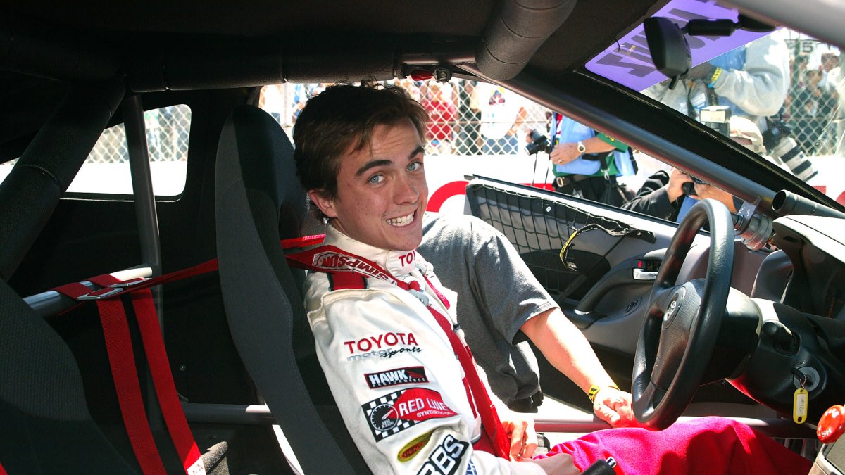 ‘Malcolm in the Middle’ Star Frankie Muniz Announces He is Now a Complete-Time Race Car Driver: ‘You Can Often Chase Your Dreams’