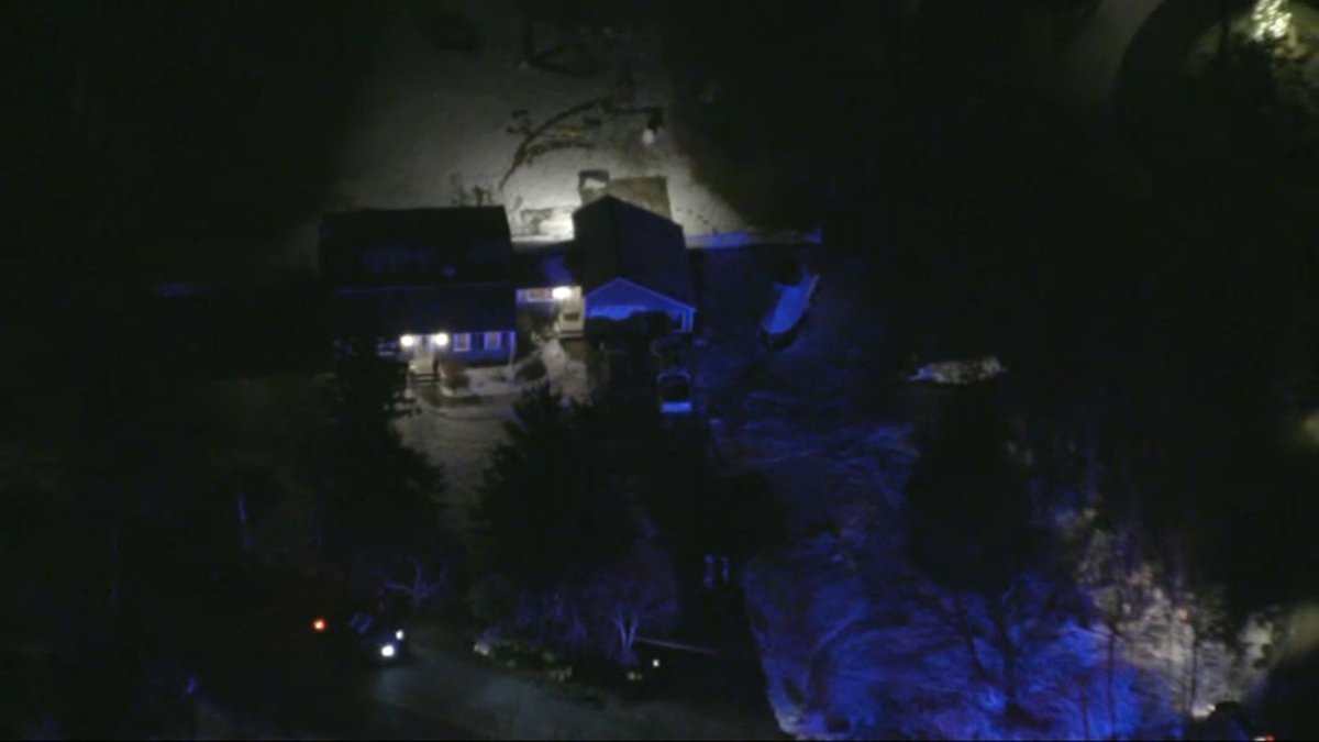 Duxbury MA Crime Scene 3 Children Dead, Mom Suspected NBC 6 South