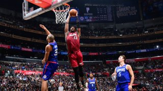 Heat beat Clippers, 100-94
