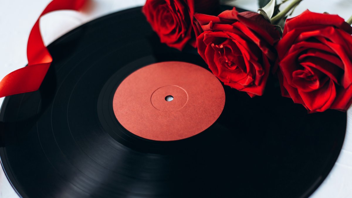 55 Best Valentine’s Day Songs to Play for Your Sweetheart