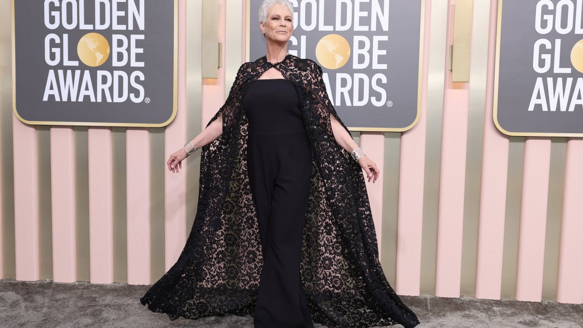 Photographs: See All the Stars Arriving on the Golden Globes Crimson Carpet