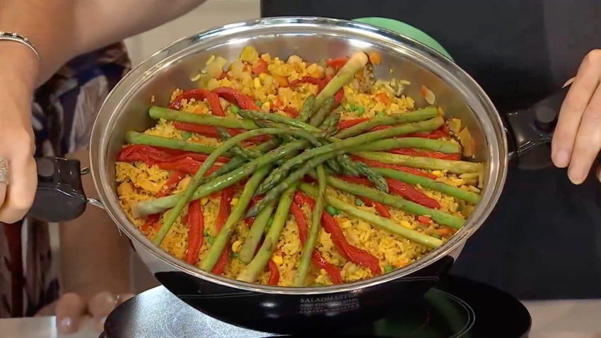 How to Make Vegan Paella