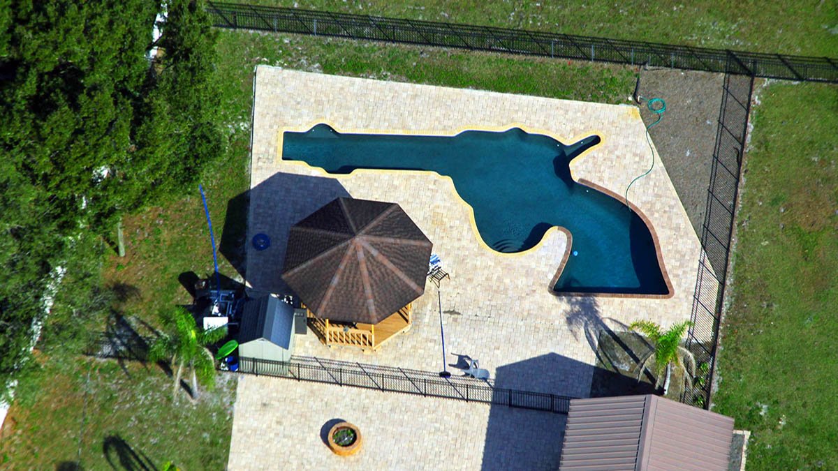 Backyard Swimming Pool Near Tampa Is Shaped Like a Revolver - Vimarsana News