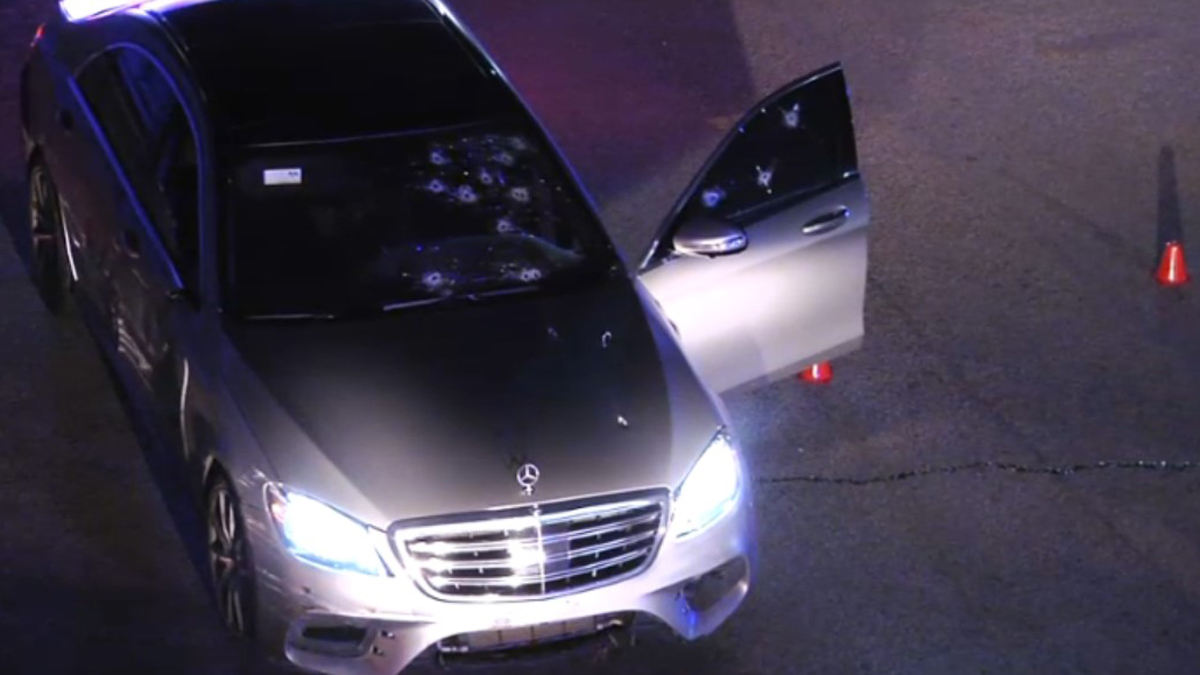 Suspect Steals Bus After DeputyInvolved Shooting Near Fort LauderdaleHollywood Airport NBC 6