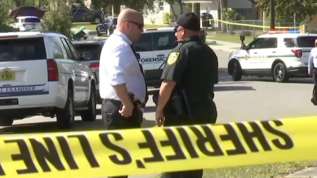 Gunman Kills 3 Including TV News Reporter, 9-Year-Old Girl In Orlando ...