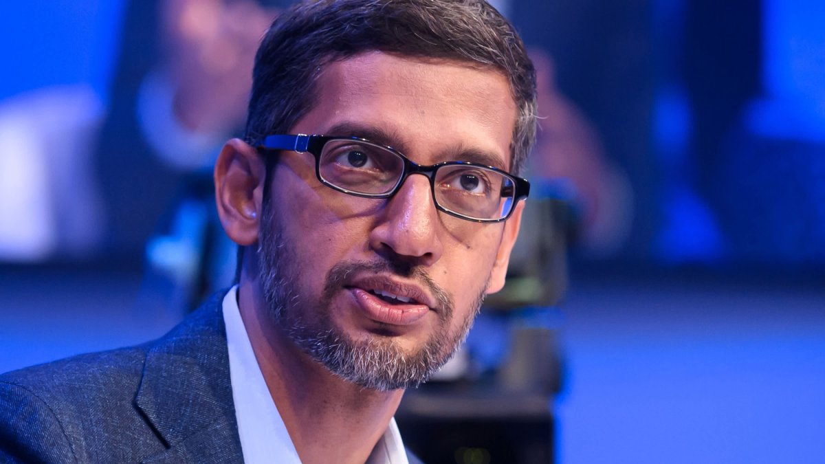 Google Asks Some Employees to Share Desks Amid Office Downsizing - Vimarsana News