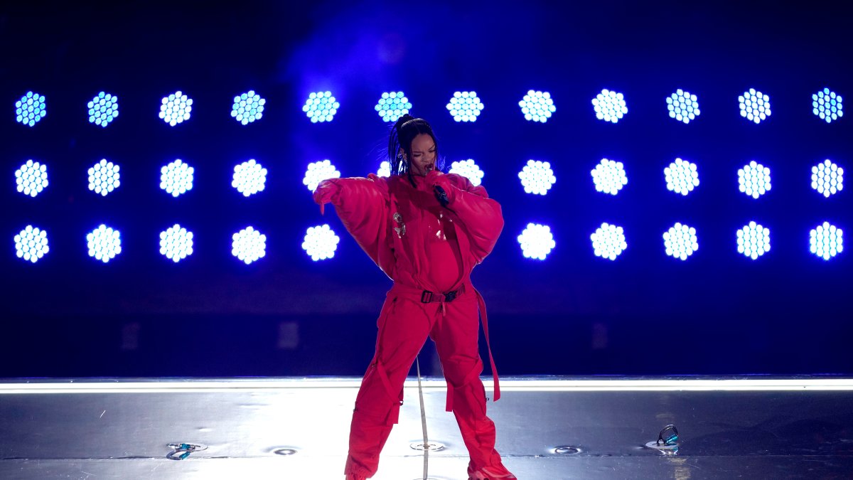 Rihanna Performs Her Greatest Hits at 2023 Super Bowl Halftime Show