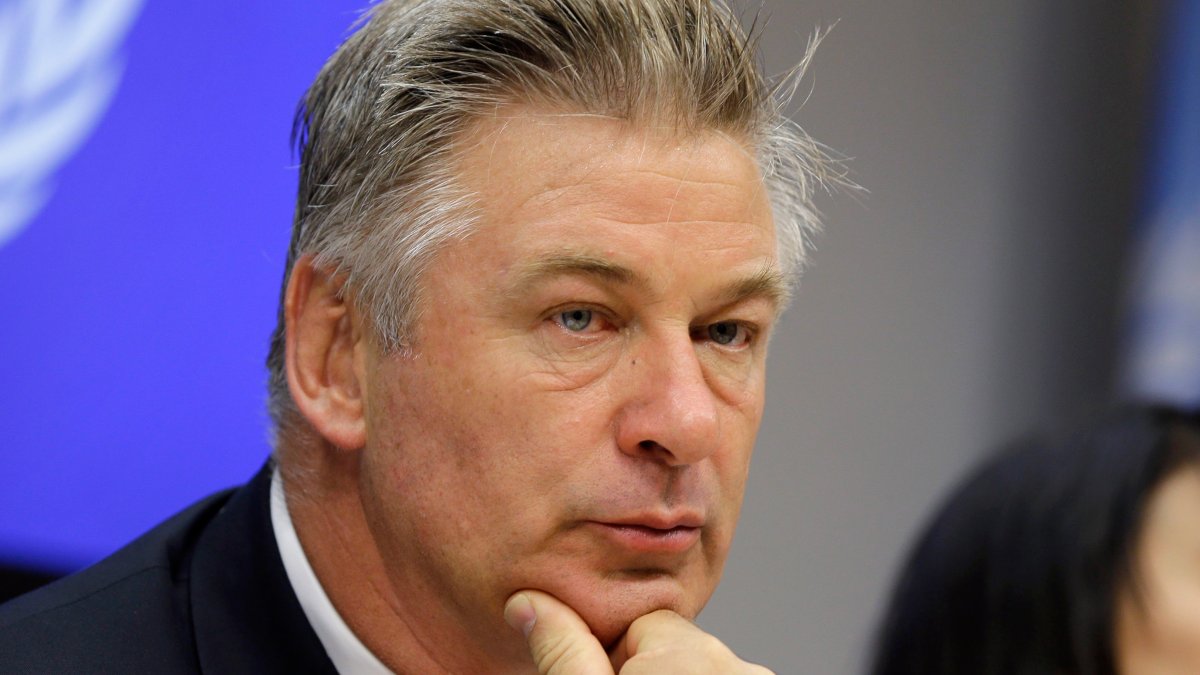 Alec Baldwin Pleads Not Responsible to Involuntary Manslaughter in ‘Rust’ Taking pictures