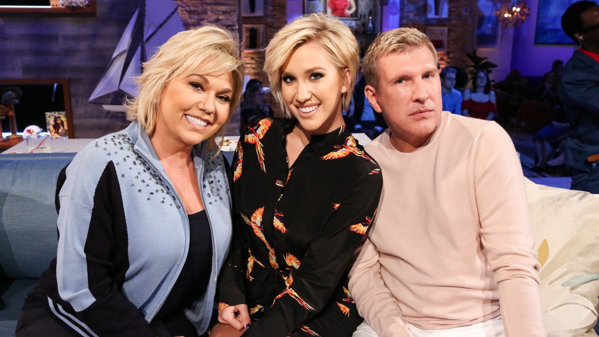 Savannah Chrisley Suggests She Is in Speak to With Her Mothers and fathers in Jail, They are Performing ‘Okay’