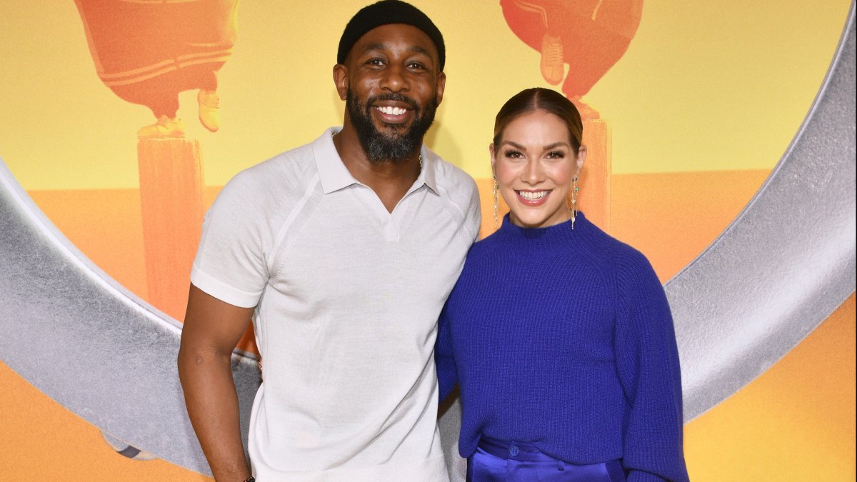 Allison Holker Seeks Manage of Stephen “tWitch” Boss’ Estate Immediately after He Died With out a Will