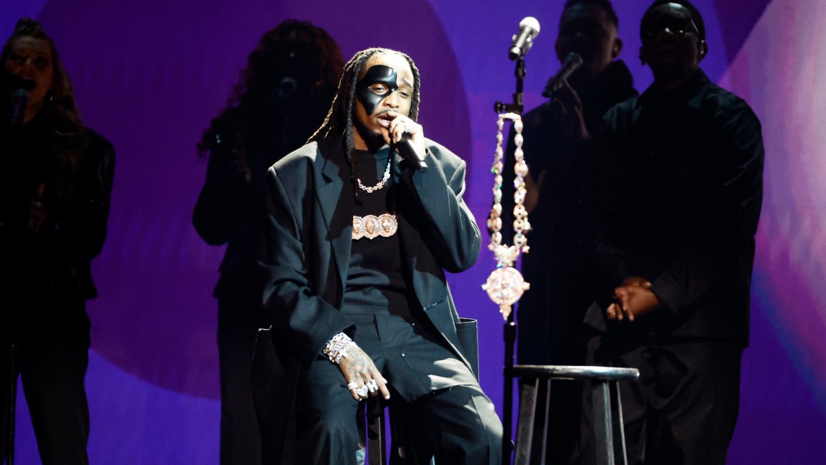 Quavo Honors Late Nephew Takeoff in Heartbreaking 2023 Grammys Tribute