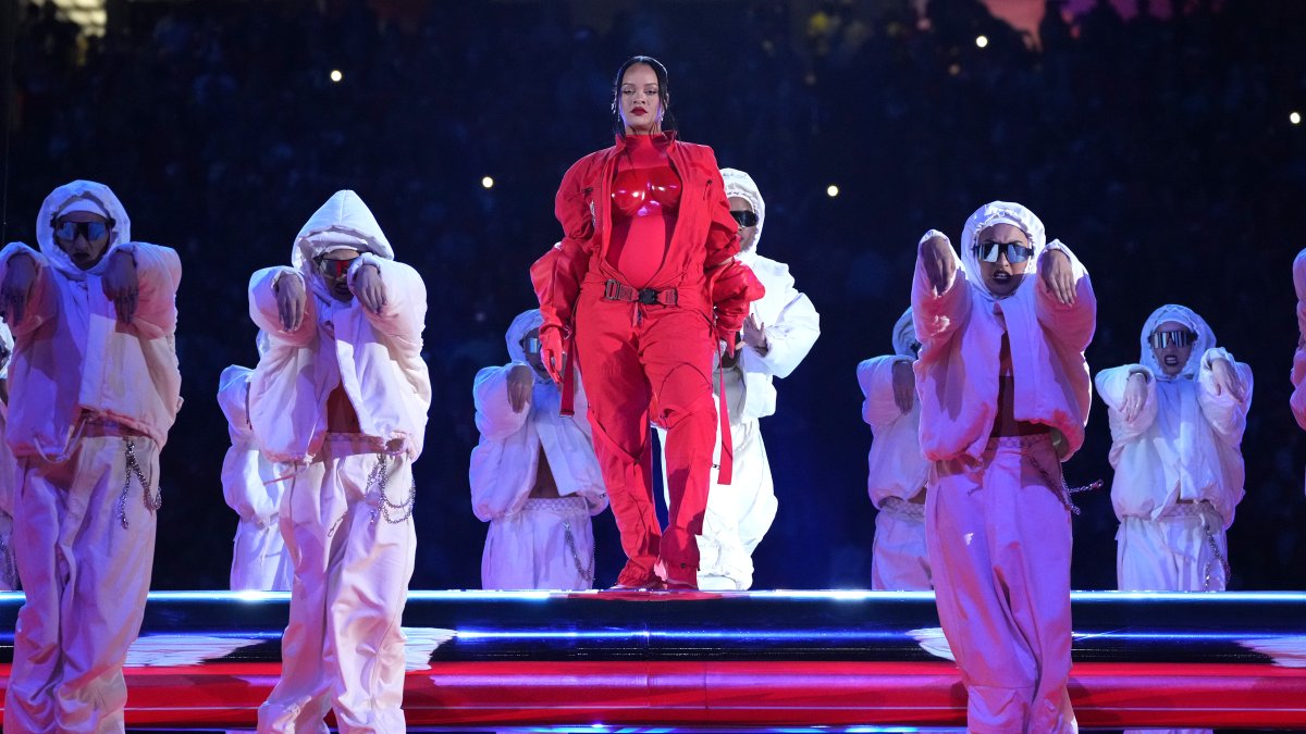 No, Rihanna Did Not Get Paid out For Her Epic 2023 Super Bowl Halftime Clearly show. This is Why
