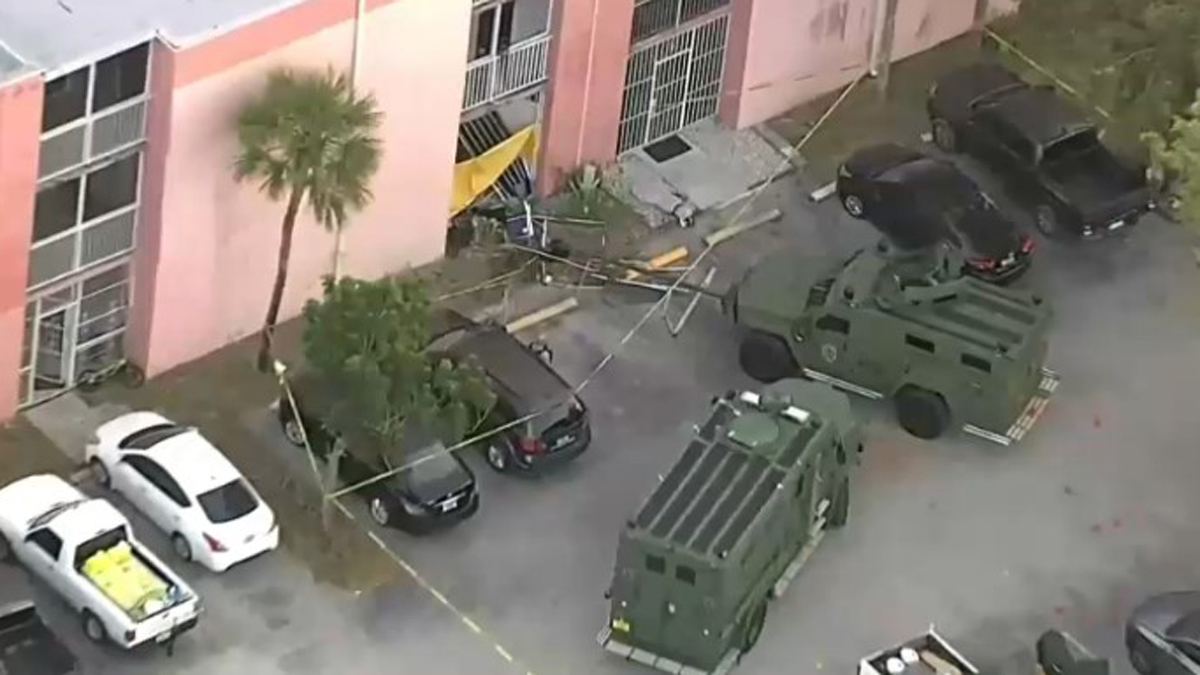 2 Dead After Shooting, SWAT Standoff And Shootout At SW Miami-Dade ...