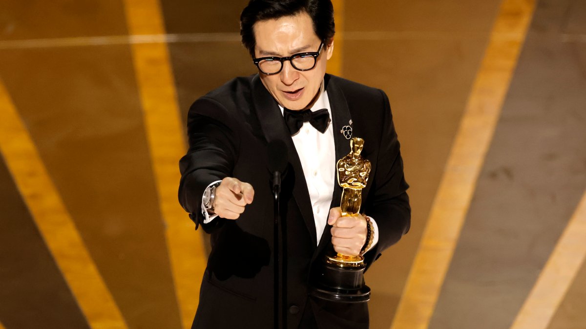 Ke Huy Quan Wins Oscar for ‘Everything Everywhere’ in an Inspiring Hollywood Comeback