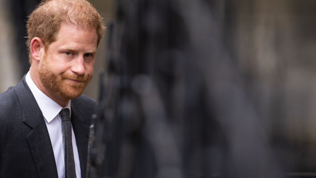 Prince Harry Slams Royal Institution for Allegedly Withholding Facts From Him on Cellphone Hacking