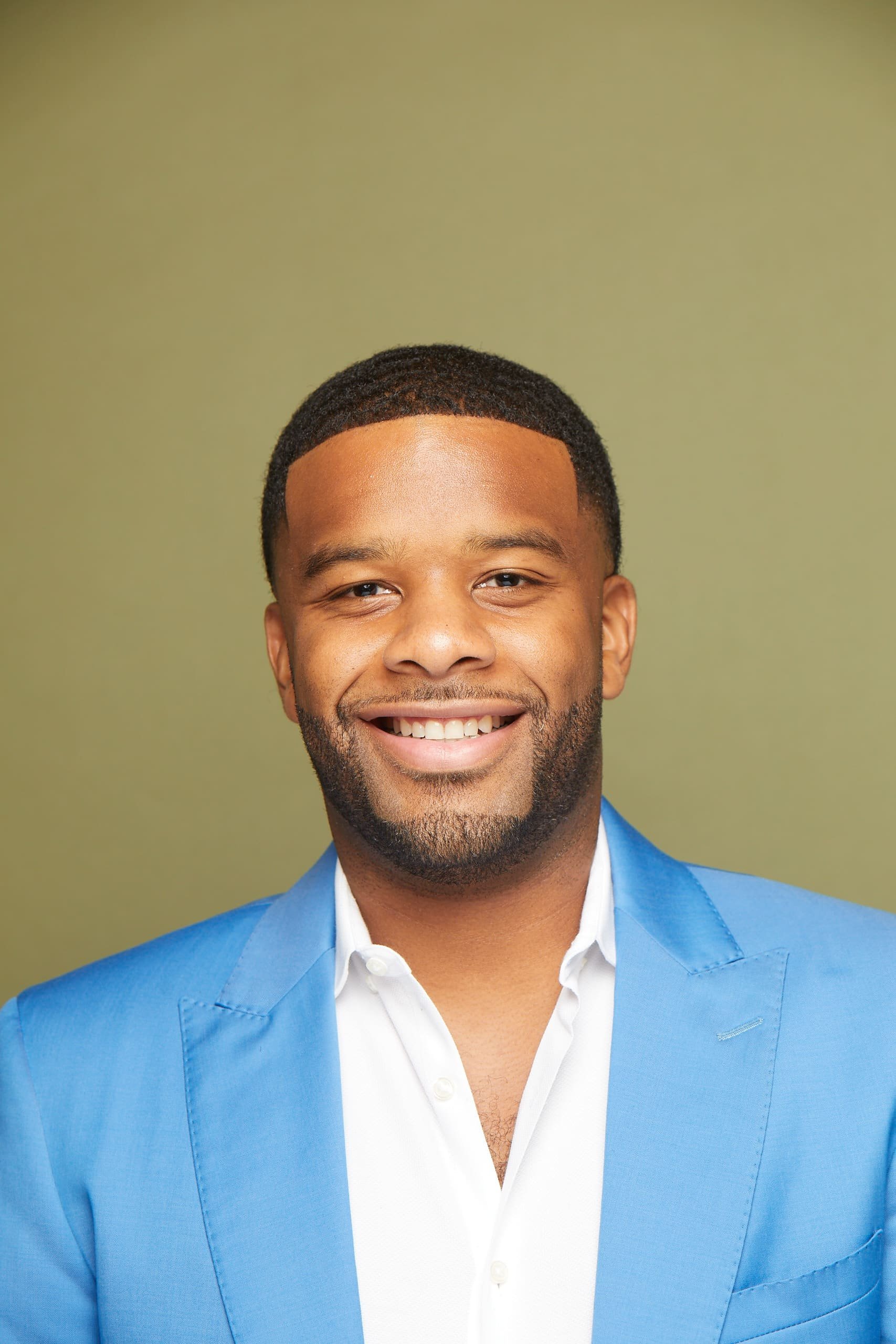'Black Wealth Matters:' How a Millennial Is Helping His Community Build Wealth Through Education – NBC 6 South Florida - Vimarsana News