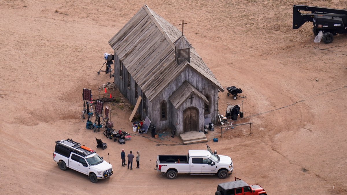 Filming of ‘Rust’ Scheduled to Resume Immediately after Fatal Taking pictures by Alec Baldwin