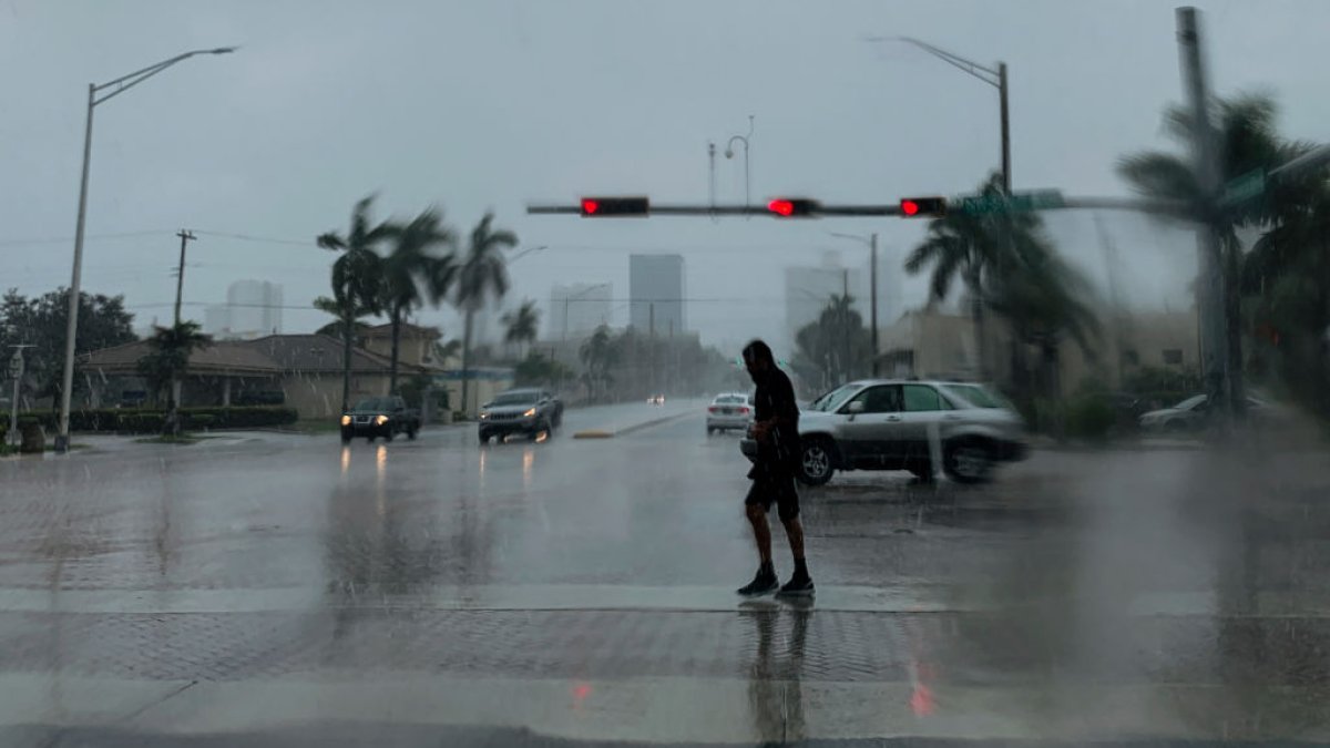 Rain Chances Increase Slightly Thursday as South Florida Dries Out From ...