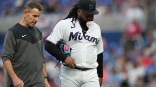 Johnny Cueto exits with injury, 05/06/2023