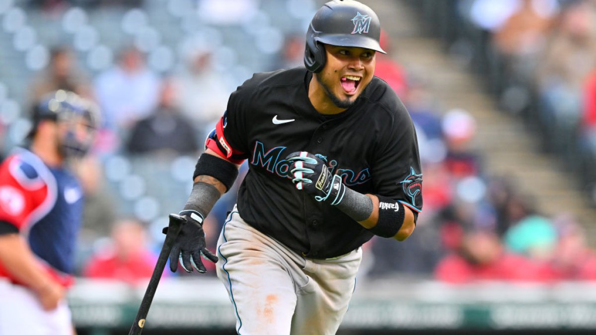 luis-arraez-drives-in-two--miami-marlins-beat-cleveland-guardian