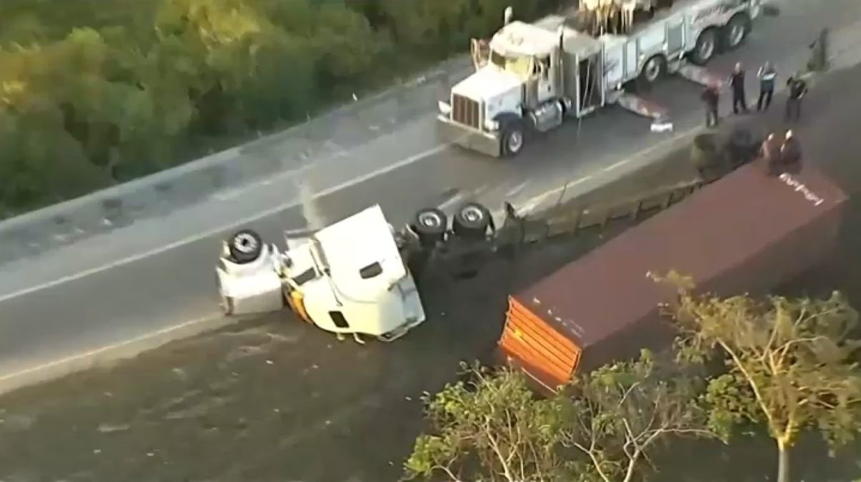 Overturned Tractor-Trailer Causes Ramp Closure, Massive Delays On ...