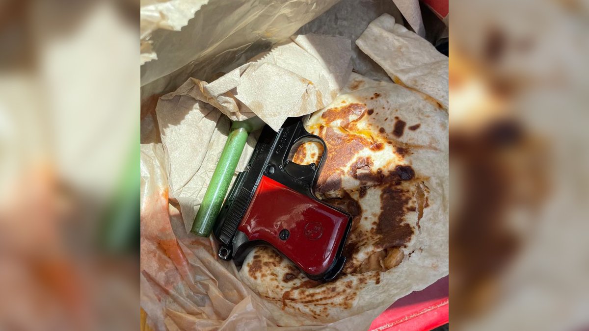 Gun Found in Taco Bell Quesadilla During Traffic Stop – NBC 6 South Florida - Vimarsana News