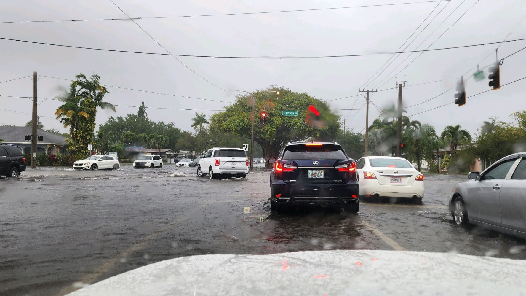 Miami Rainfall Viewer Photos: Scenes From Record-Setting Rainfall in South Florida ...