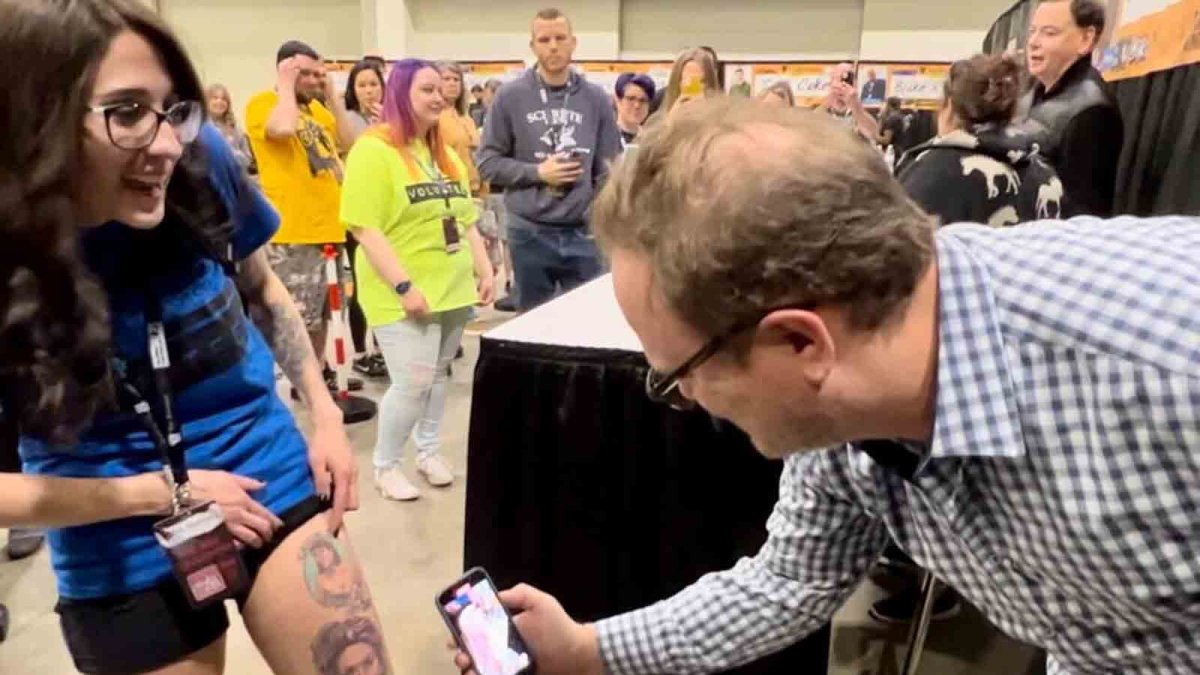 Observe Rainn Wilson Respond to Superfan’s 23 ‘The Office’ Tattoos