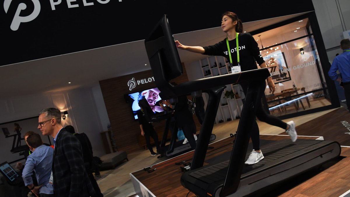 Peloton Will Offer Safety Guard for Recalled Tread+ Treadmill – NBC 6 South Florida - Vimarsana News