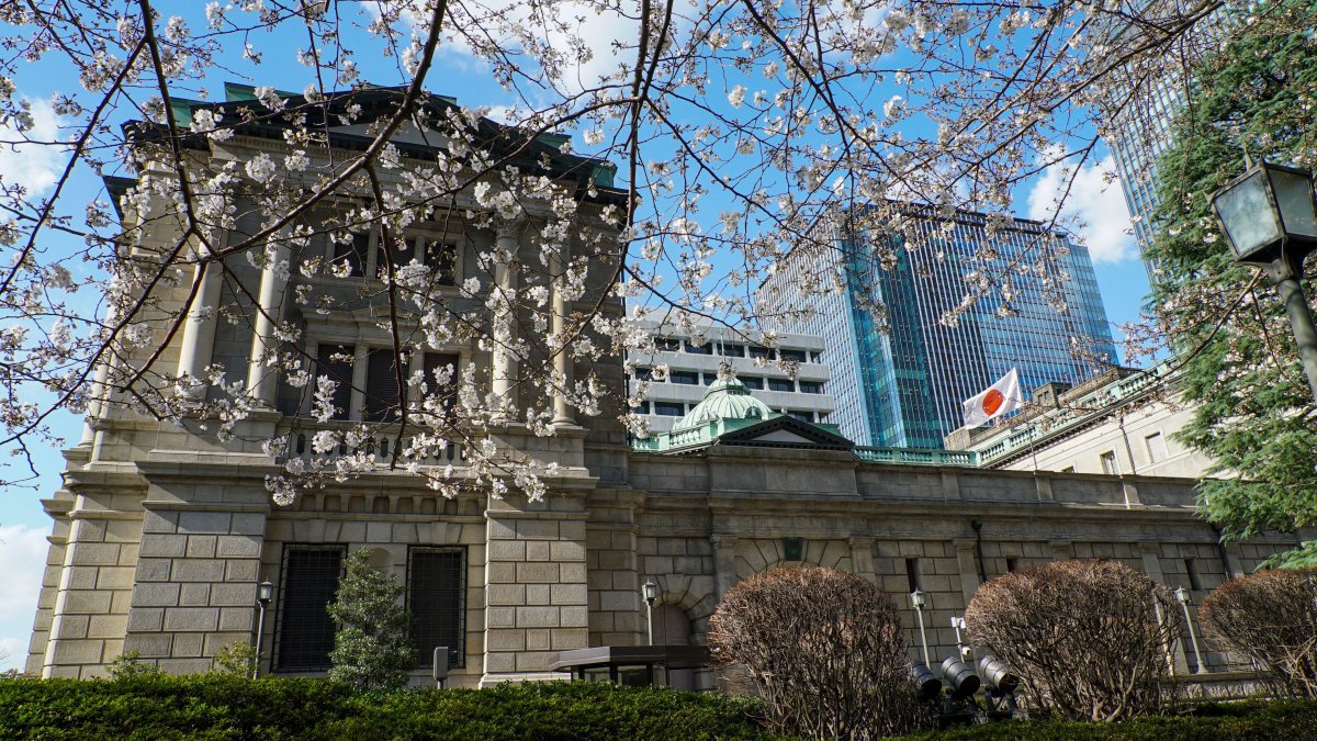 Japan Stocks Surge to Highest Since 1990 as G-7 Meeting Kicks Off - Vimarsana News