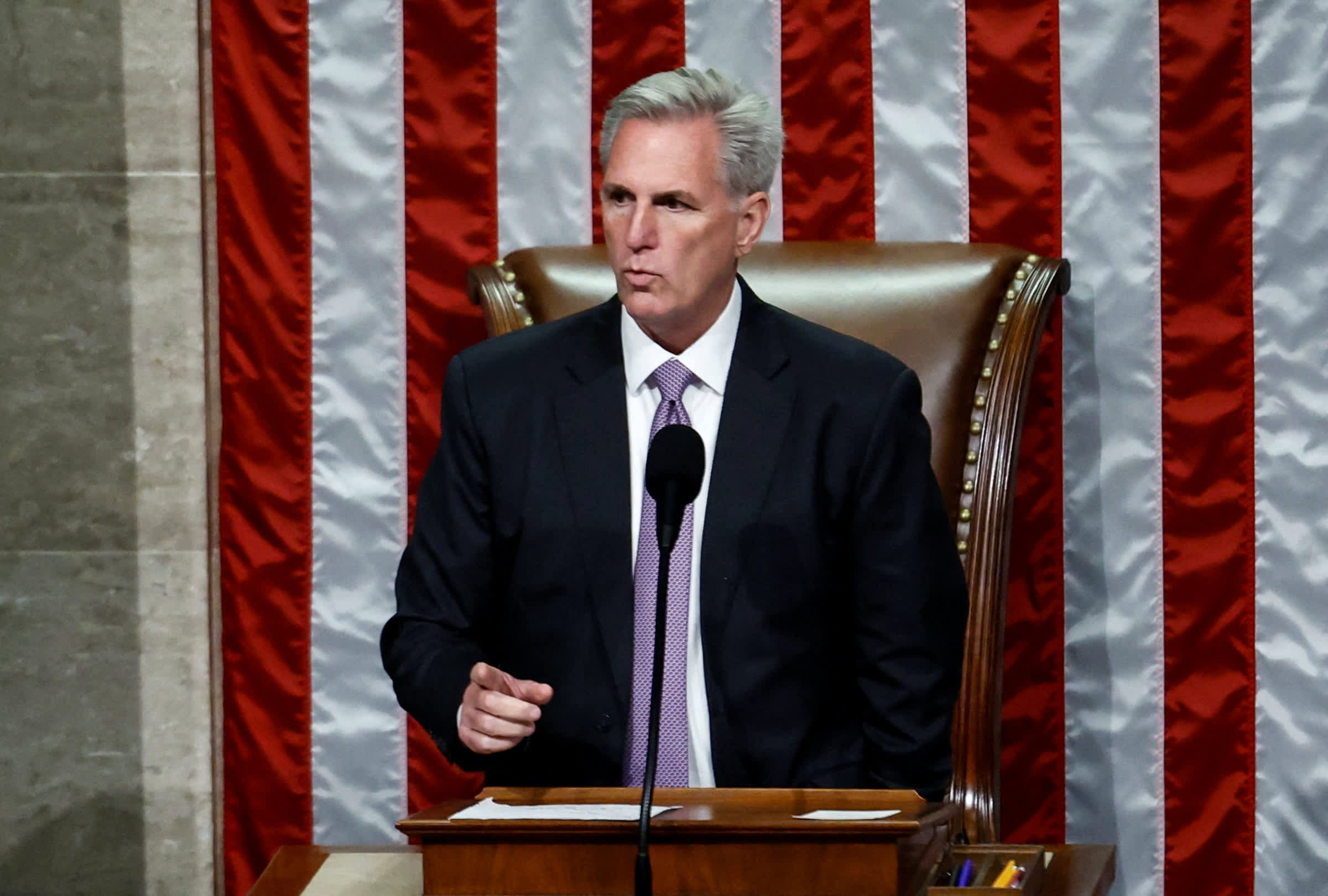 Europe Markets Fall Ahead of House Vote on U.S. Debt Ceiling; SBB Down 9% – NBC 6 South Florida