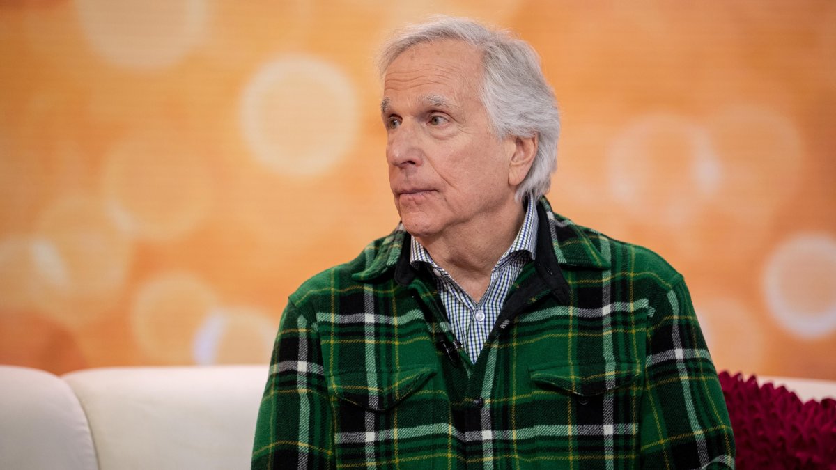Henry Winkler Suggests Lifestyle Immediately after ‘Happy Days’ Was ‘Debilitating:’ ‘I Failed to Know What to Do’