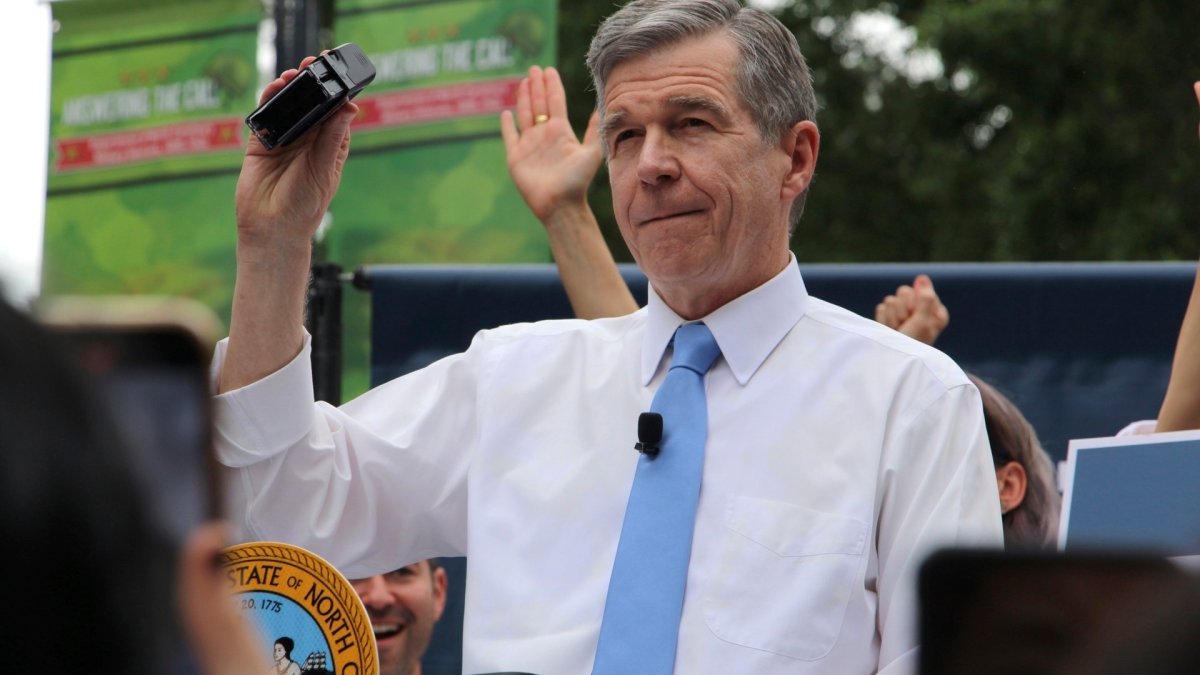 North Carolina Governor Vetoes Abortion Limits, Launches Override Showdown - Vimarsana News