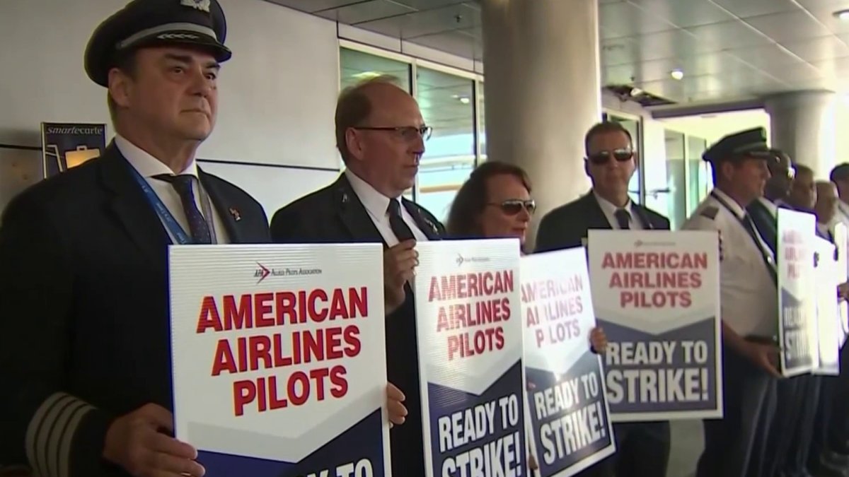 American Airlines Pilots Vote for Potential Strike NBC 6 South Florida